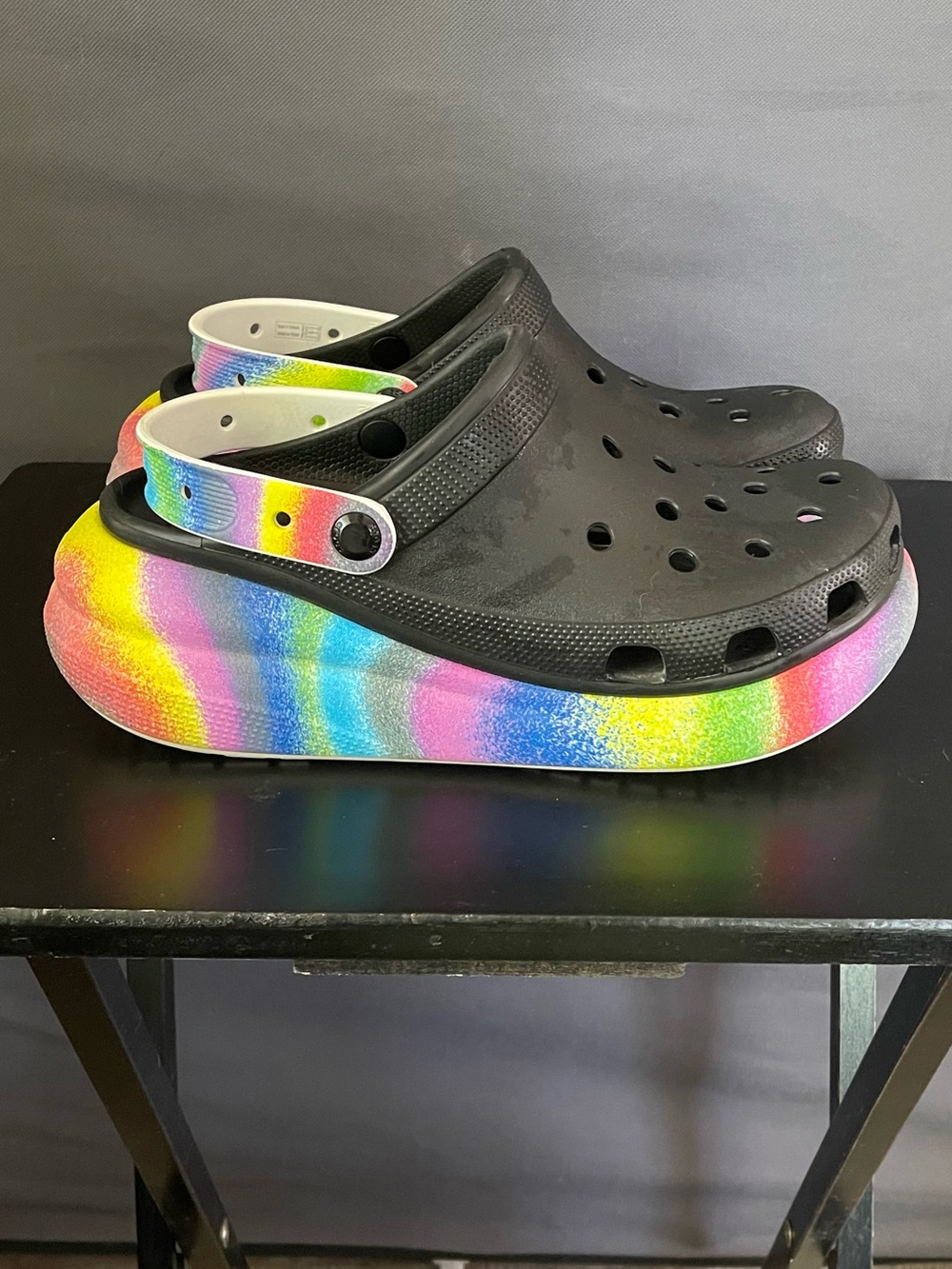 CROCS Mega Crush Clog - Picture 2 of 4
